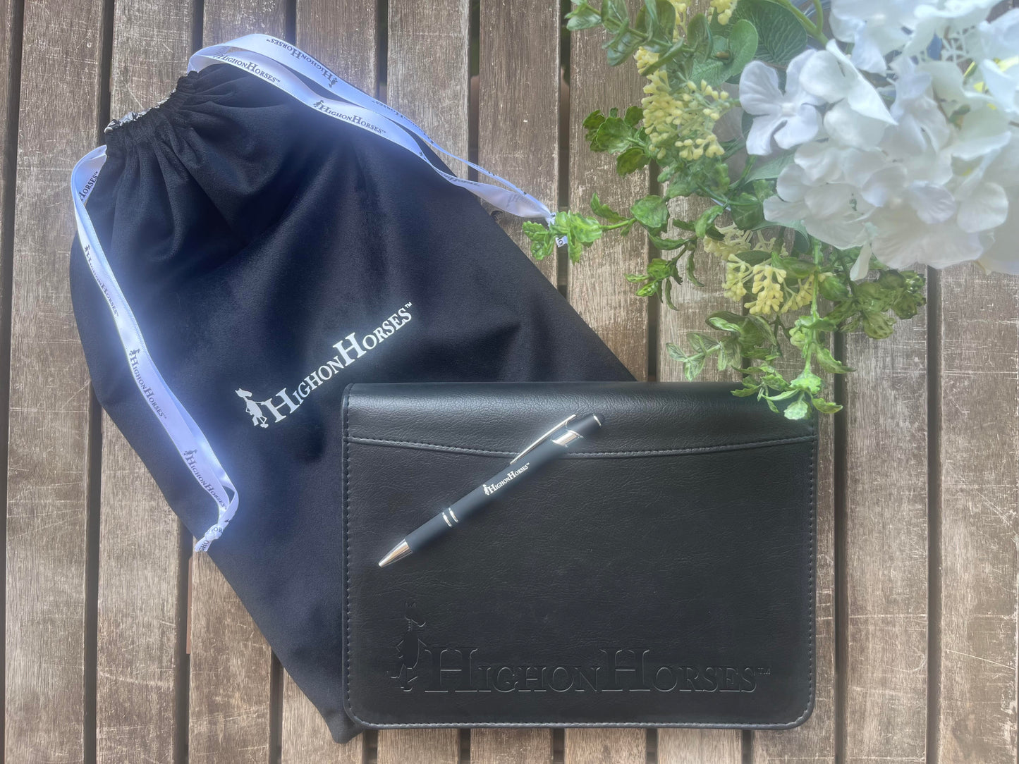 HighonHorses Binder System